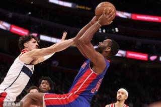 也频频将他 也频频将他